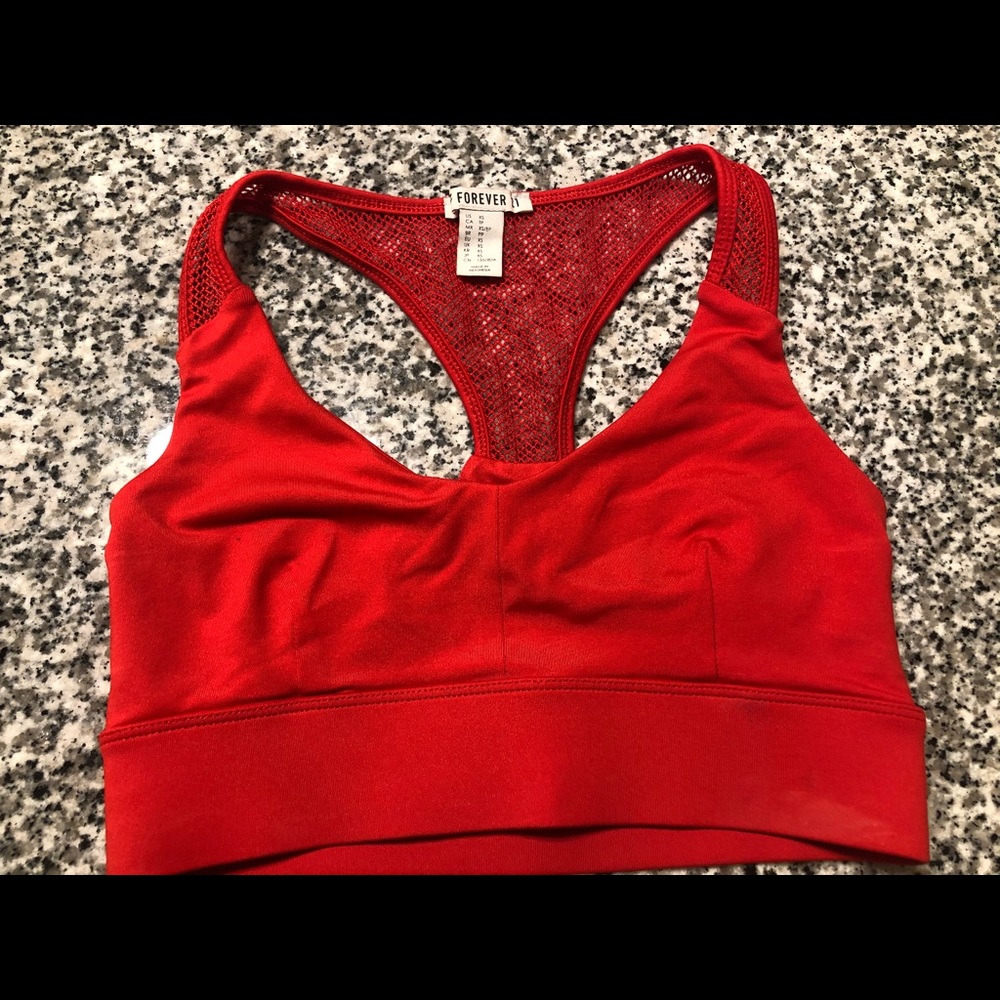 Sports bra